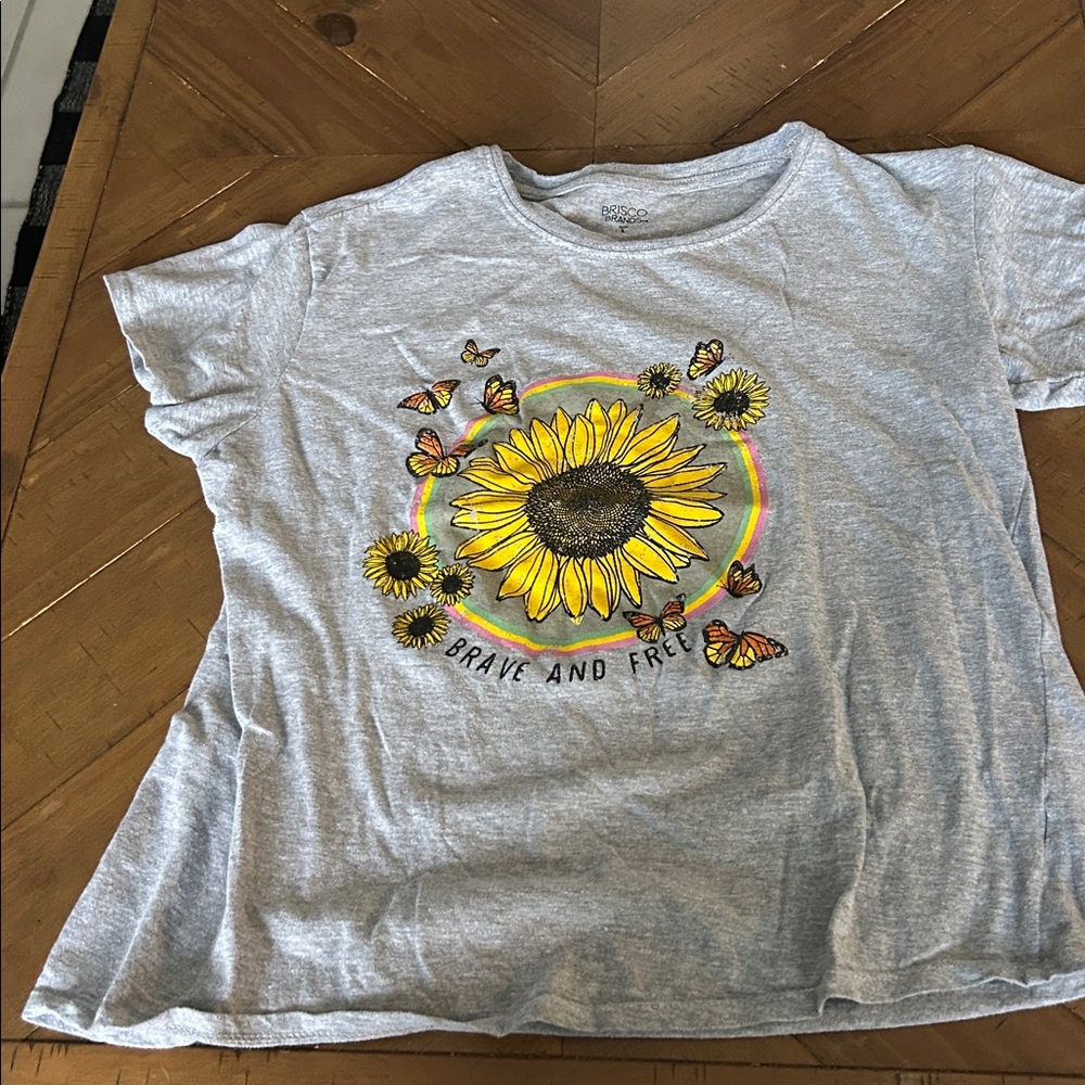 Gray Sunflower Graphic Tee